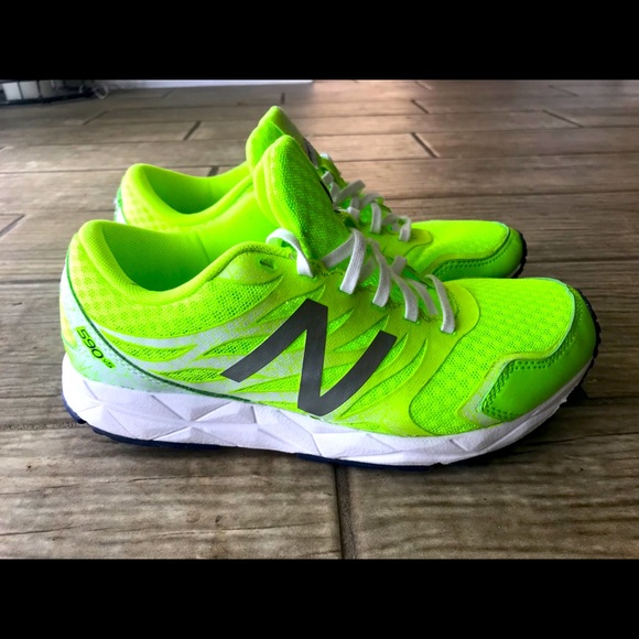 New Balance Speed 590 v5 Women US 6 New Balance Speed 590 v5 Women US 6
